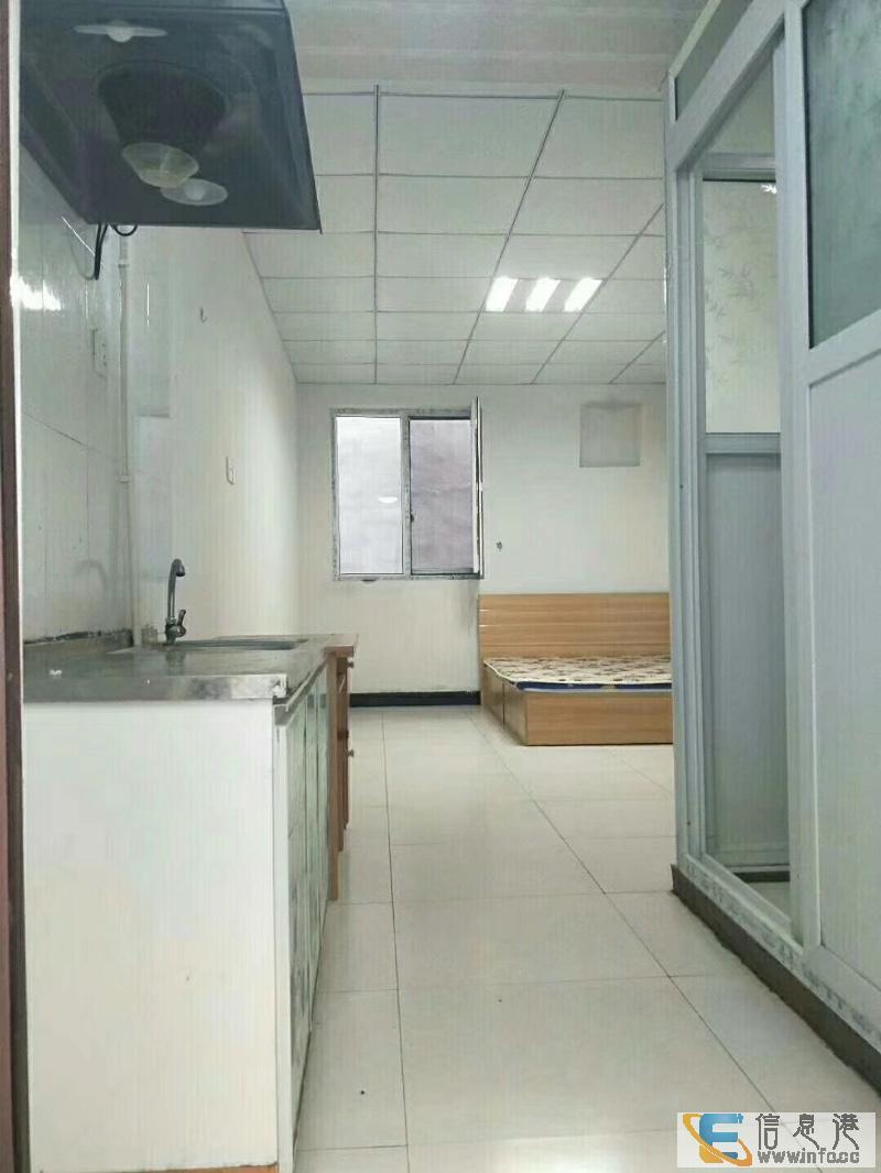 15号线后沙峪附近 家具家电齐全 拎包入住 15号线后沙峪附近 家具家电齐全 拎包入住
