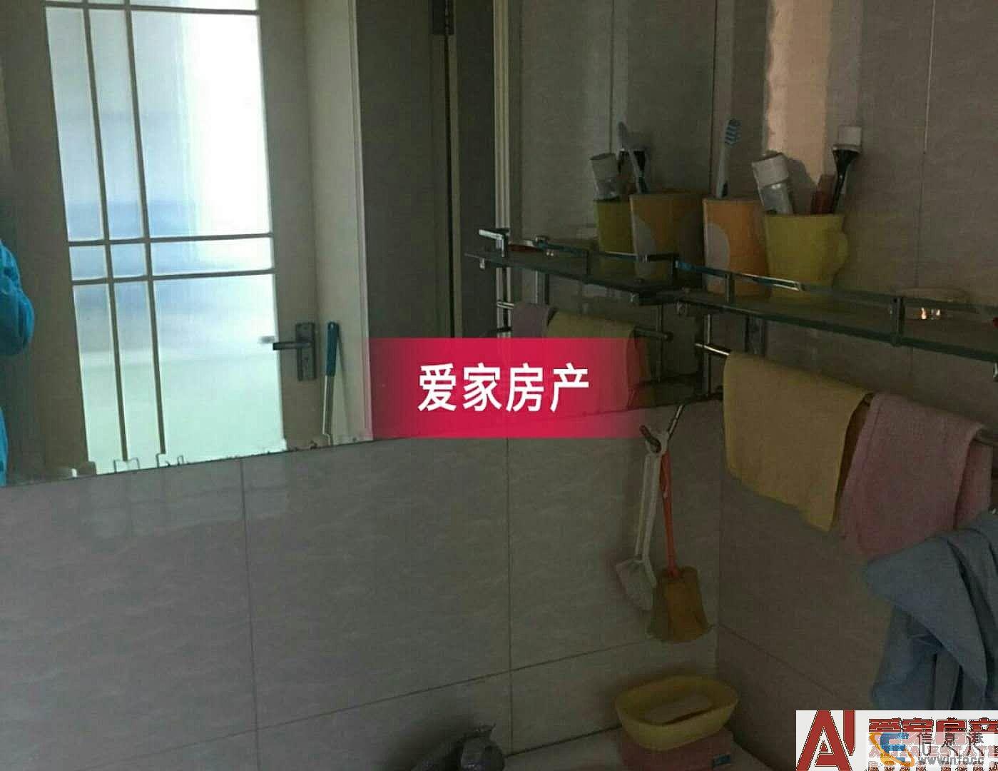 配套齐全,金洲城 2200元 2室2厅1卫 中装急租 金洲城