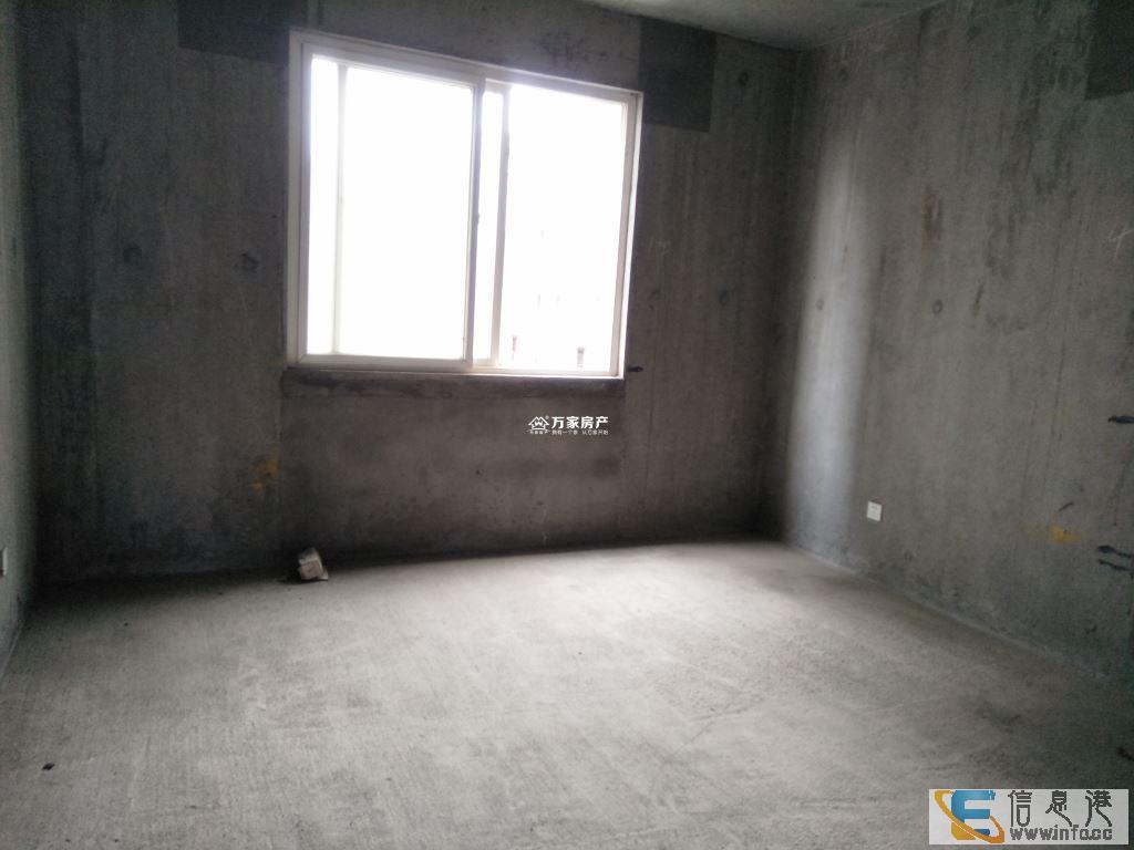 f兴科明珠 55万 3室2厅2卫 毛坯房低价出售,房主急