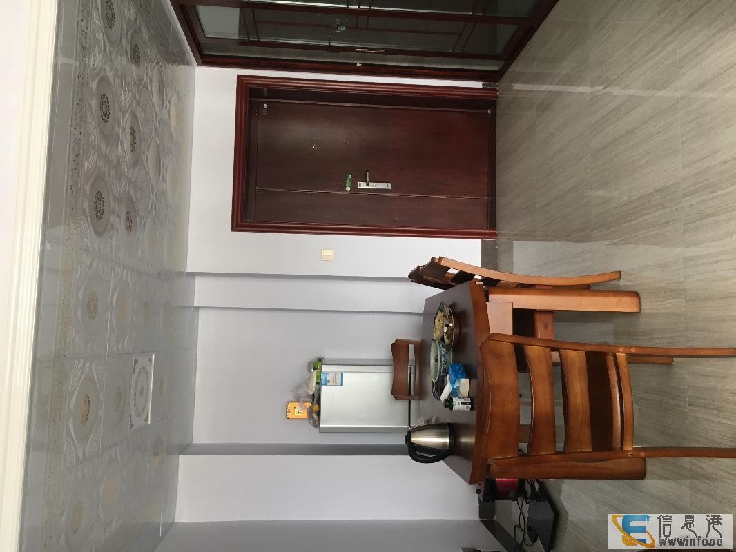 右江 龙景名都 3室 2厅 117平米 整租龙景名都