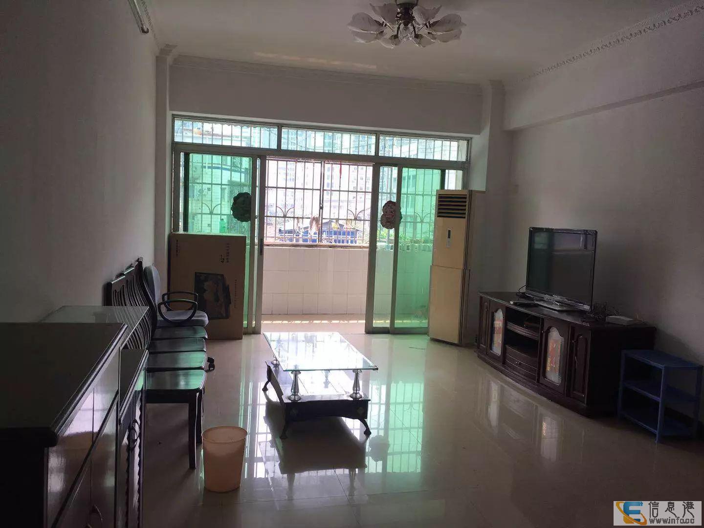 市中心地铁口经济便宜青年旅社环境优质安全整洁方便快捷