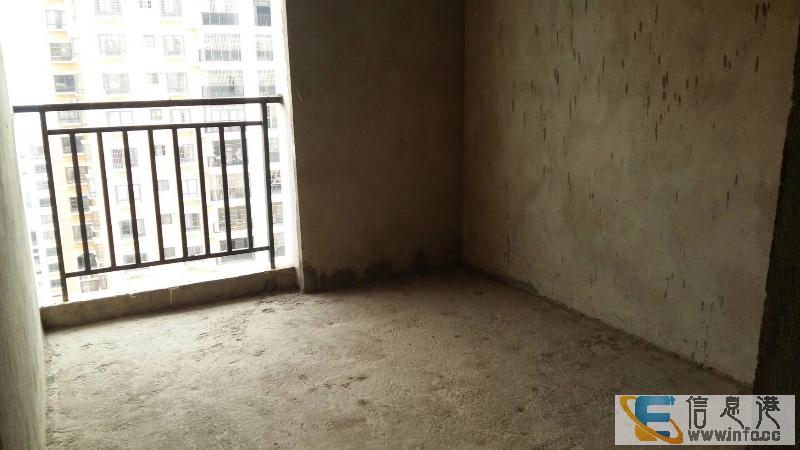 皇家1号花园 80平米 出售皇家1号花园