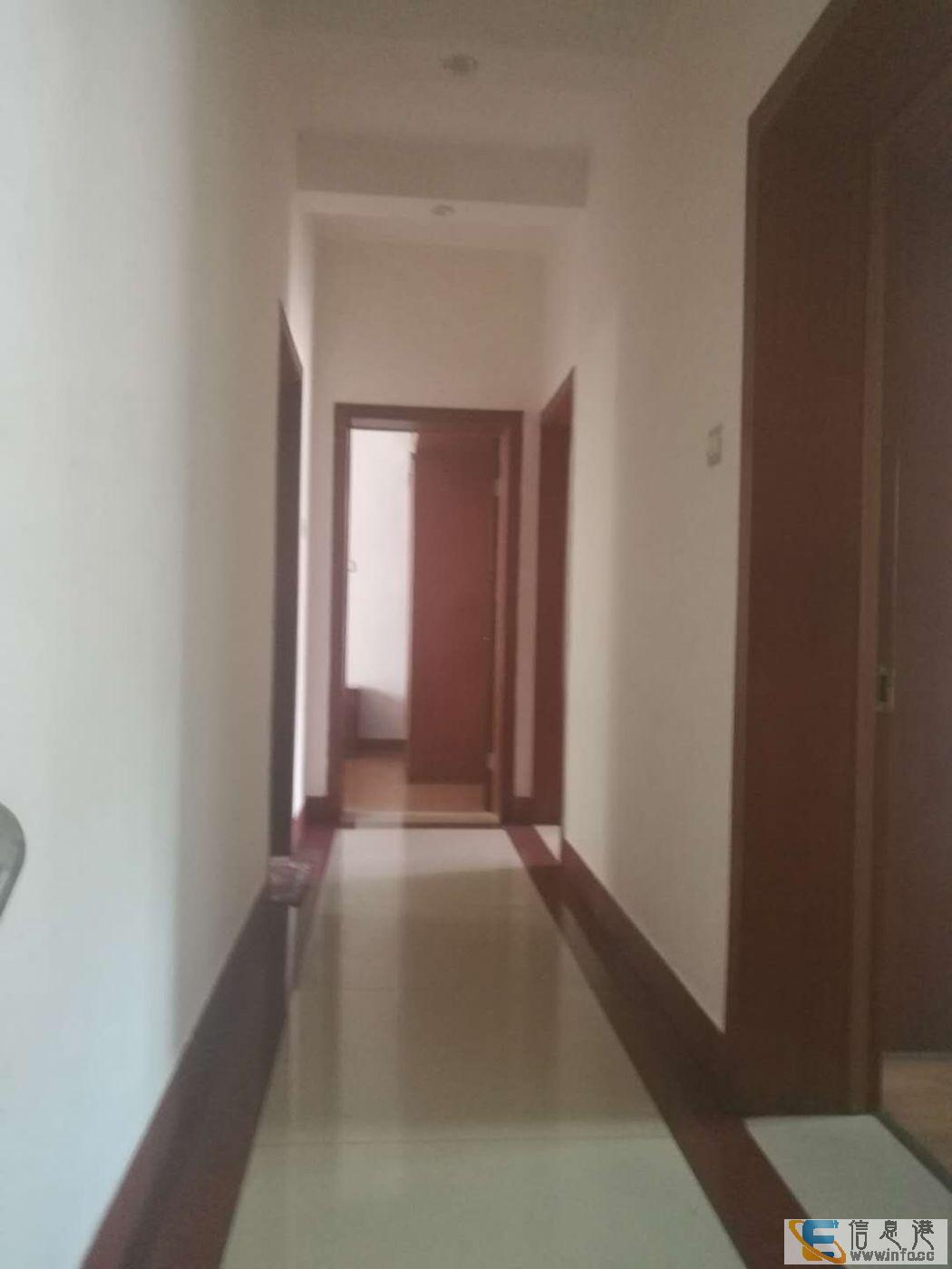 乐仙山庄 3室2厅1卫乐仙山庄