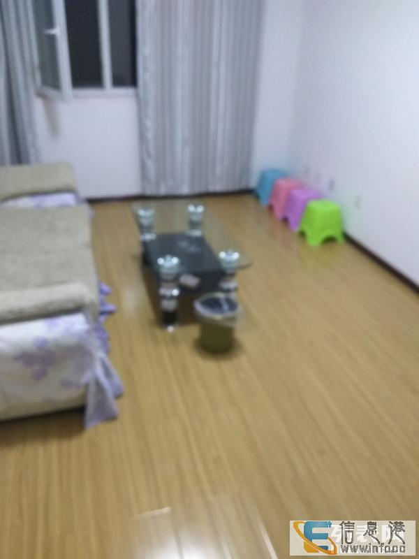 温馨小屋 短租 长租 高层