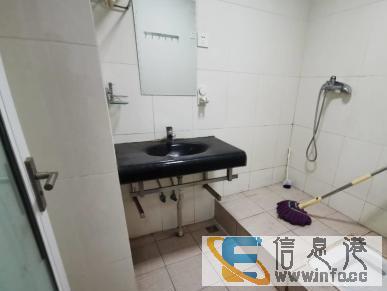 正规一房带天然气市中心地带价低诚心出售正东塘长岭