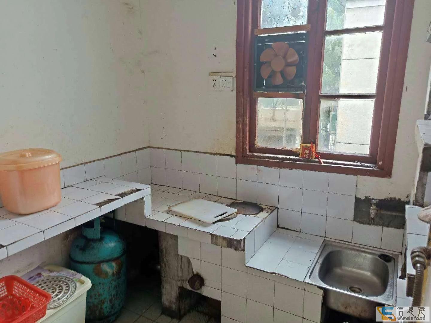 仅售30.8万 一完小学位 3房1厅 有证随时可过户一完小学