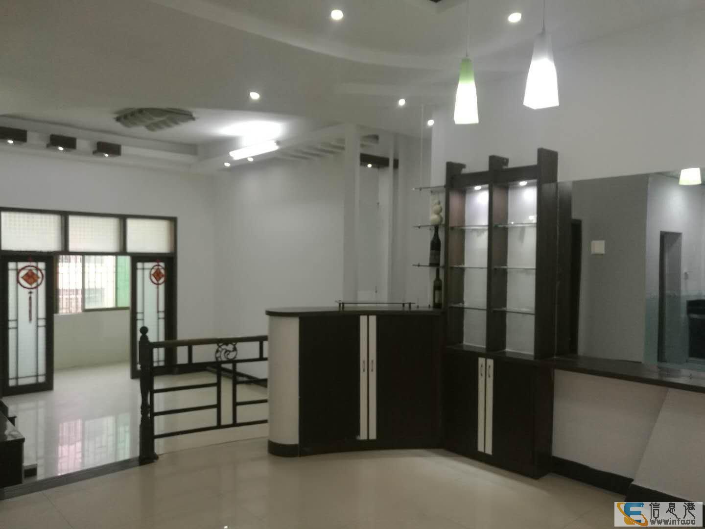 私人售卖 4米空间 复式设计 蓉峰蒙泉学位加州红旁金瓯足浴城 私人售卖 4米空间 复式设计 蓉峰蒙泉学位加州红旁金瓯足浴城