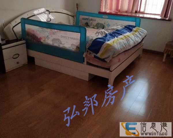 城区首付26万得精装复式 4室2厅2卫 161平米首付25万