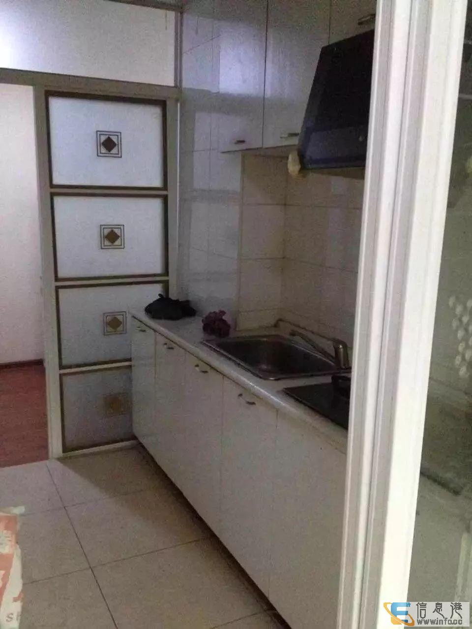 站前 裕民小区 1室 1厅 37平米 精装好房 出售