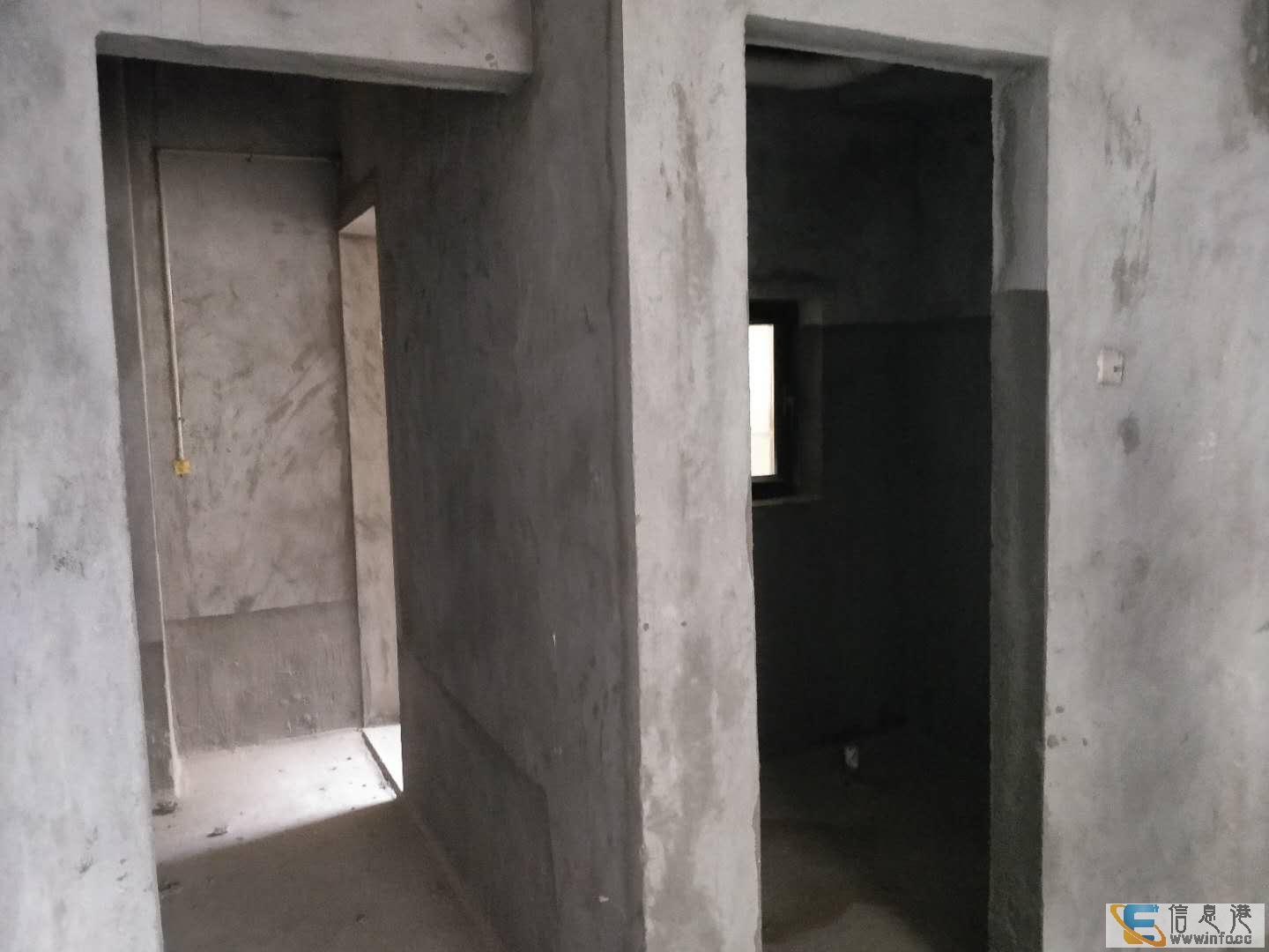 兰峰附近,正对s.m广场,安泰世界城毛坯两房,诚售,婚房优选