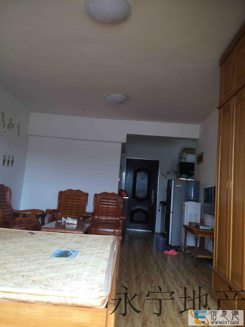 东方明珠两房户型方正,采光佳