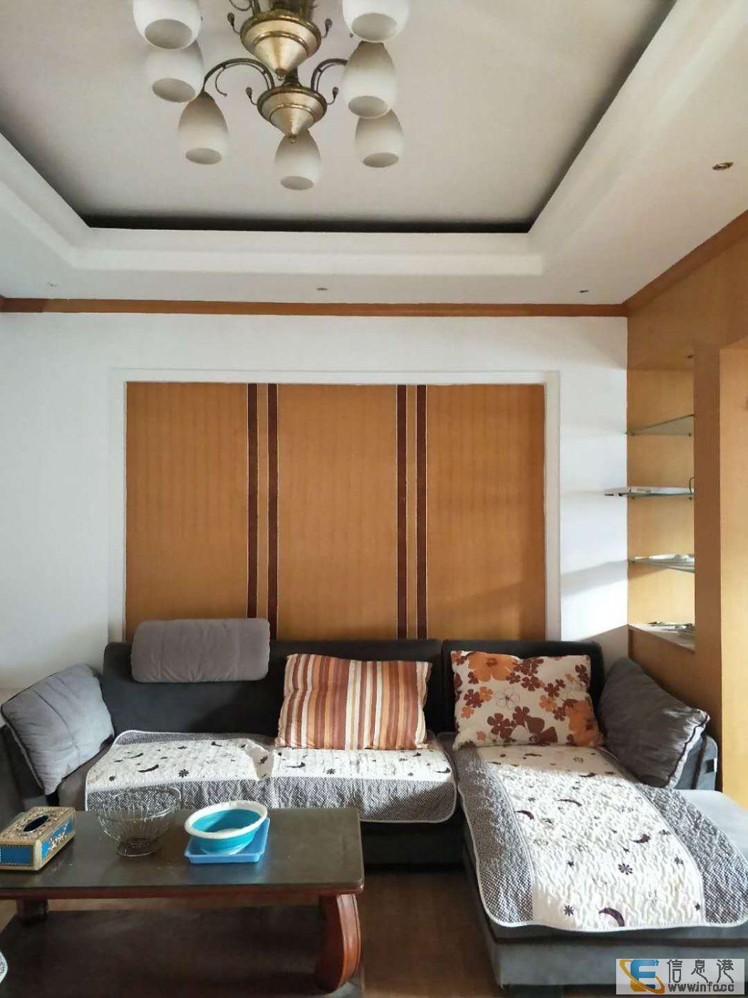 阳明西路靠近广场 3室2厅2卫