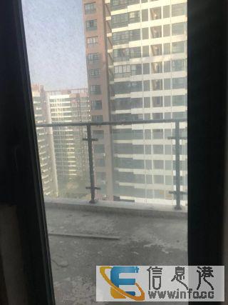 金玉花园 50万 3室1厅1卫 毛坯,阔绰客厅,超大阳台