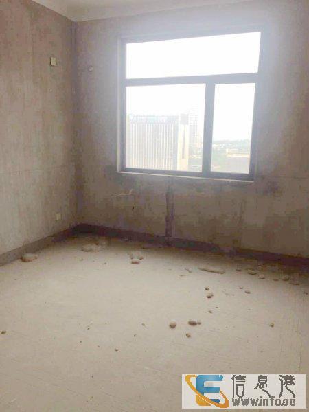 淮师附小校区云景豪庭小区2室2厅92平毛坯电梯房中间层急