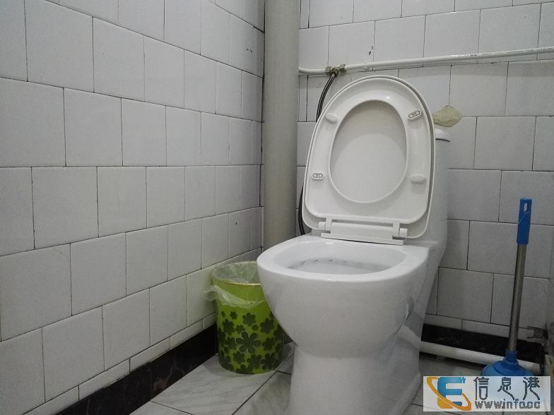 新玛特道北拎包入住月租 二层 2室 1厅 75平米 整租佳木