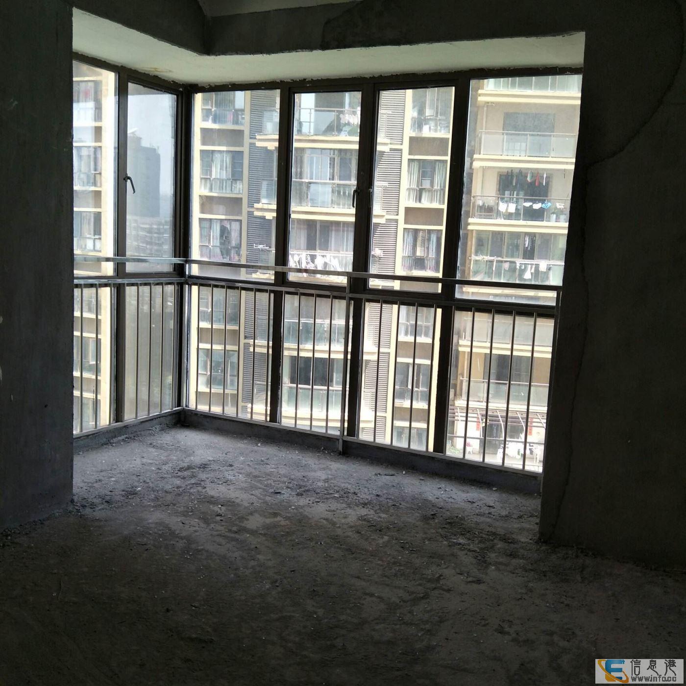 一手房,直接签合同,城南凯旋世纪三房南北通透,附小学区凯旋中