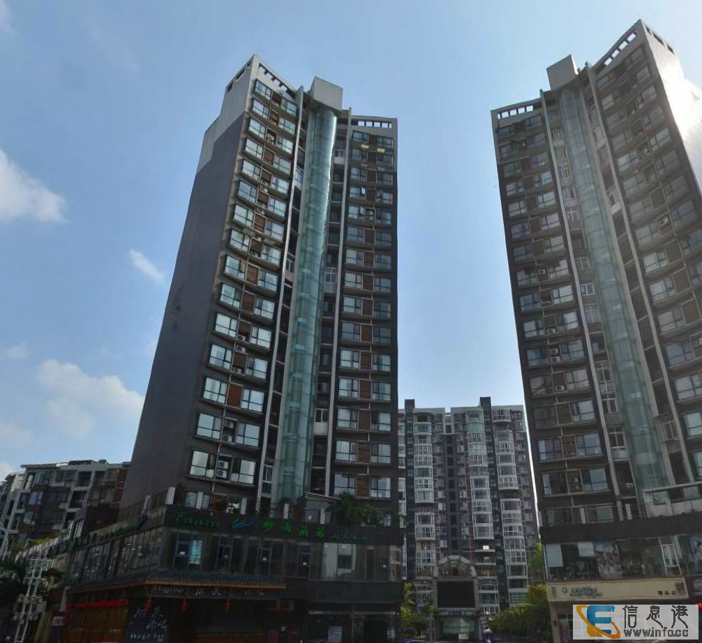 首付20万 购新广场附近 黄 金 楼层 精装大三房 看房方便