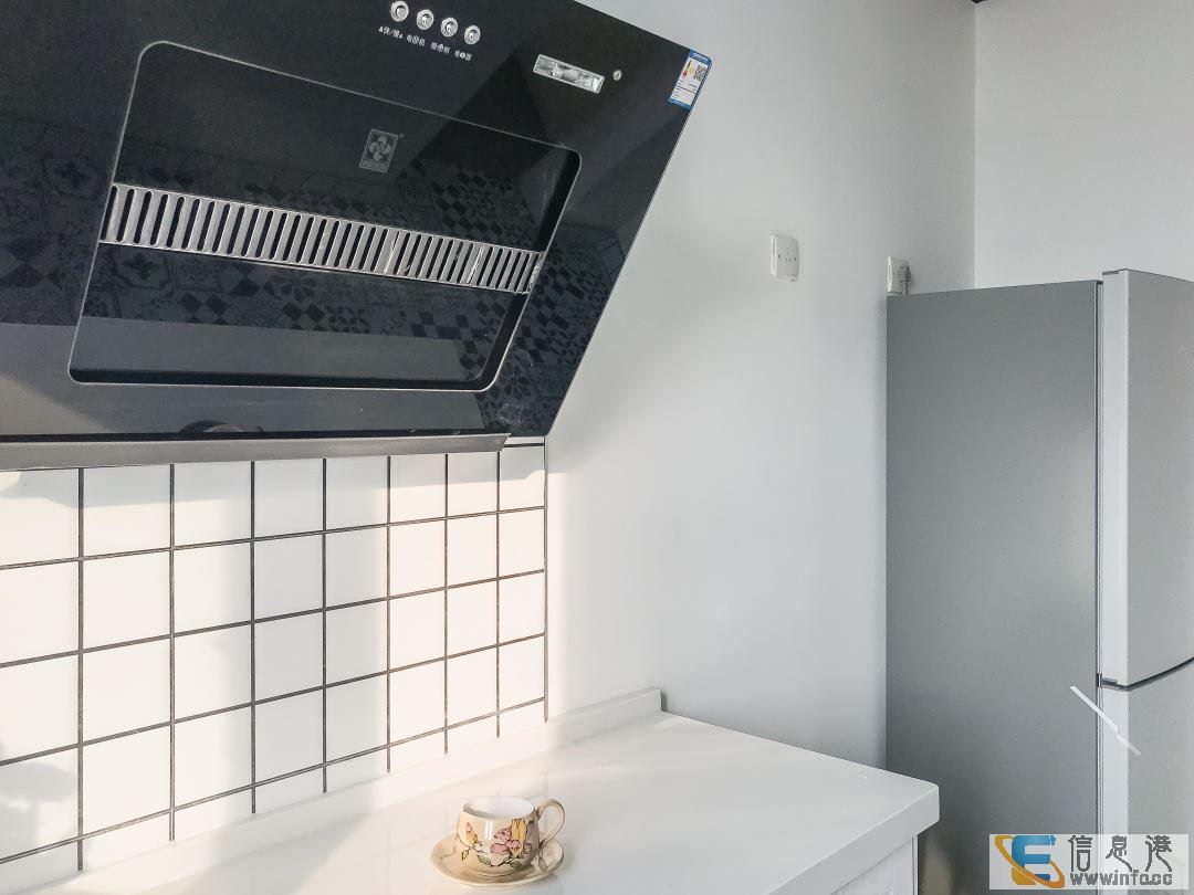 福岭嘉苑 步行凯德 近地铁 精装南卧 无中介包费用 随时福岭