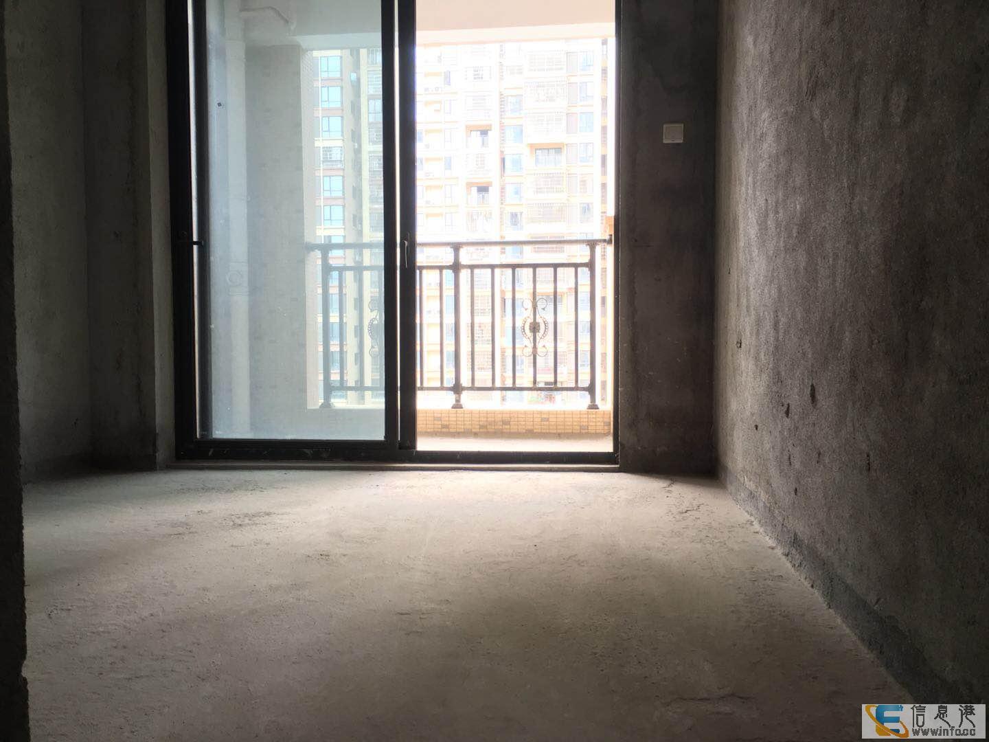 读实小分校,中骏蓝湾香郡高层电梯毛坯,大三房带阳台中骏蓝湾香
