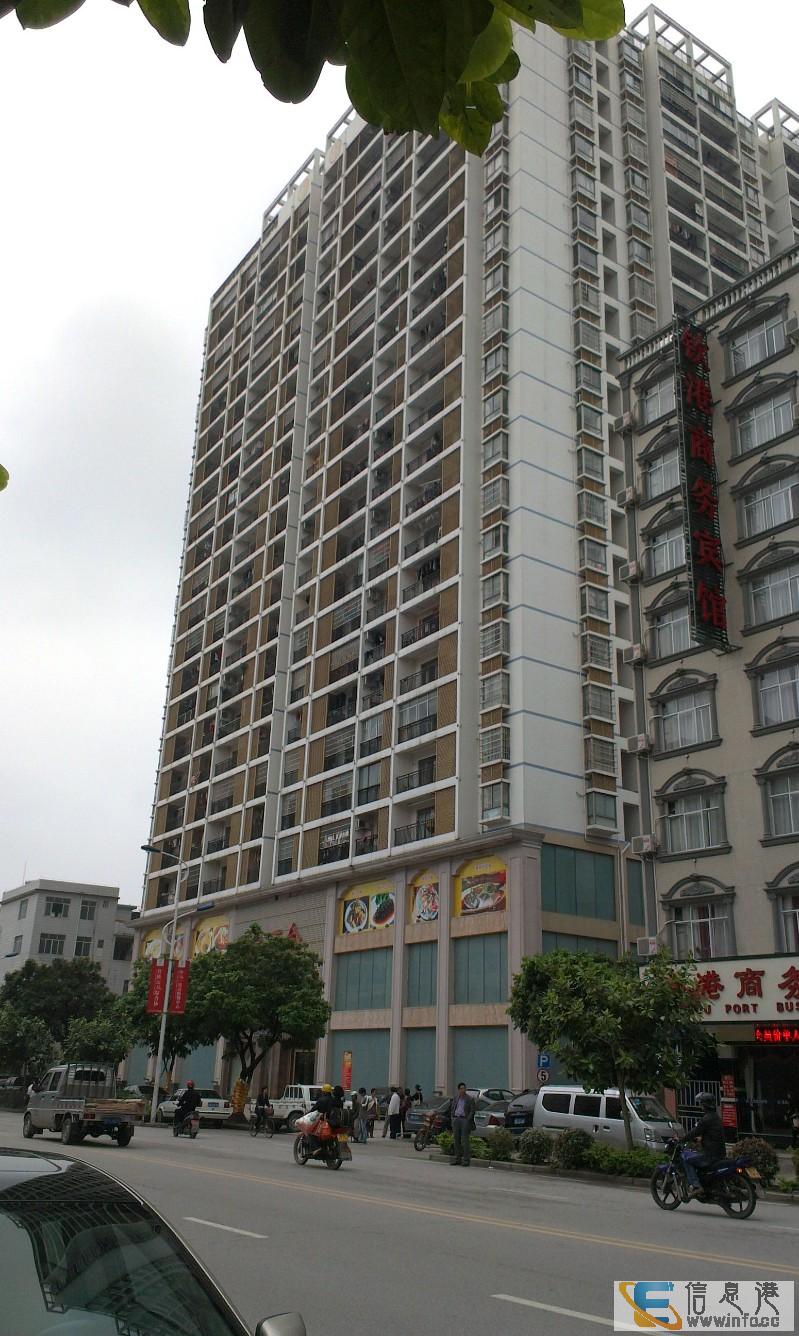 钦州市正坤世纪广场 3室 2厅 122平米 整租