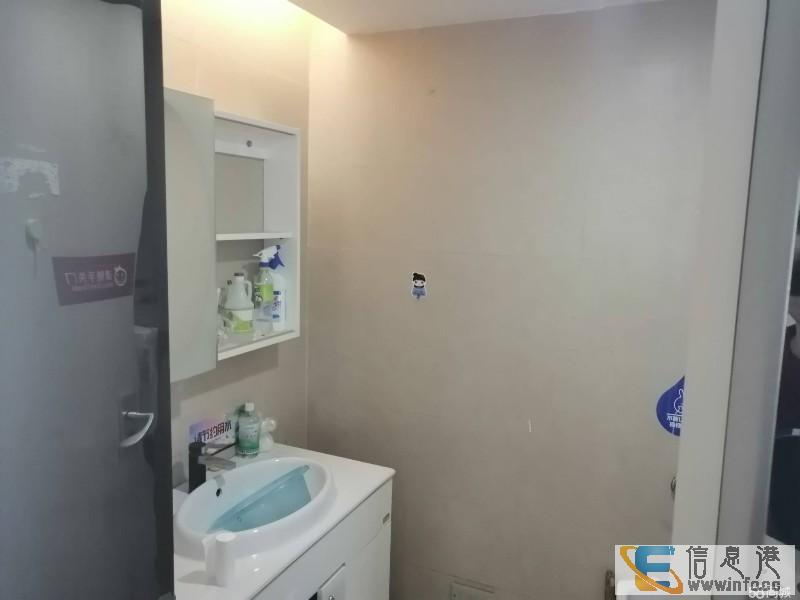 连云港路与敦化路交叉口附近7080中心广场写字楼出租