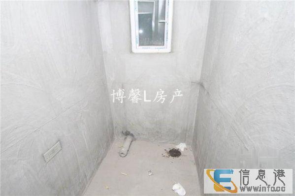 万达正对面 春天江与城 3室2厅 高品质小区 绿化优美户鸿通