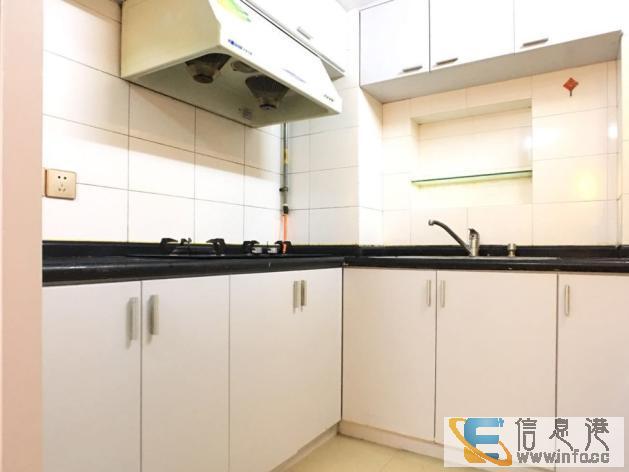 单间出租 体育场地铁站长安大街翡翠明珠景致雅居主卧带阳台无中