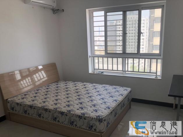 单间出租 省体育场附近草场坡老安家泡馍旁际华东苑小区全女生合 单间出租 省体育场附近草场坡老安家泡馍旁际华东苑小区全女生合