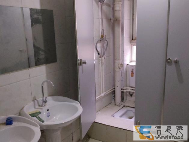 单间出租 凤凰新城6室0厅3卫主卧南 个人