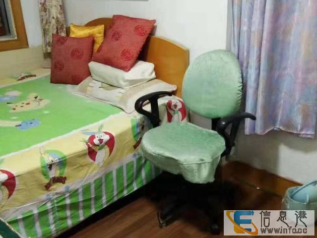 单间出租 新春巷9号院3室1厅1卫次卧西南 个人