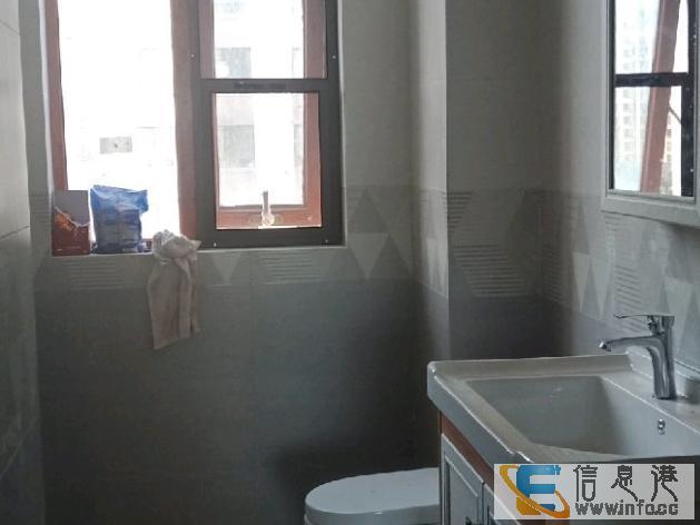 单间出租 金桥澎湖山庄4室1厅1卫主卧南 个人