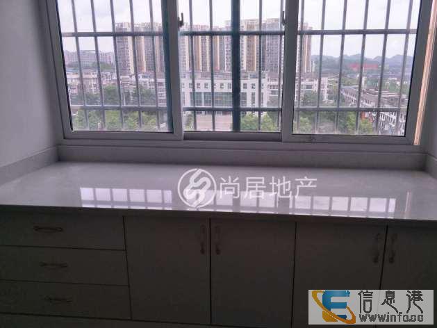 西康国际精装套三出租拎包入住家电齐全先到先得