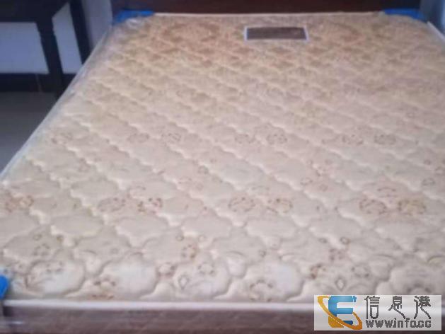 单间出租 宜尚酒店附近出租楼带独立阳台、卫生间、厨房450元