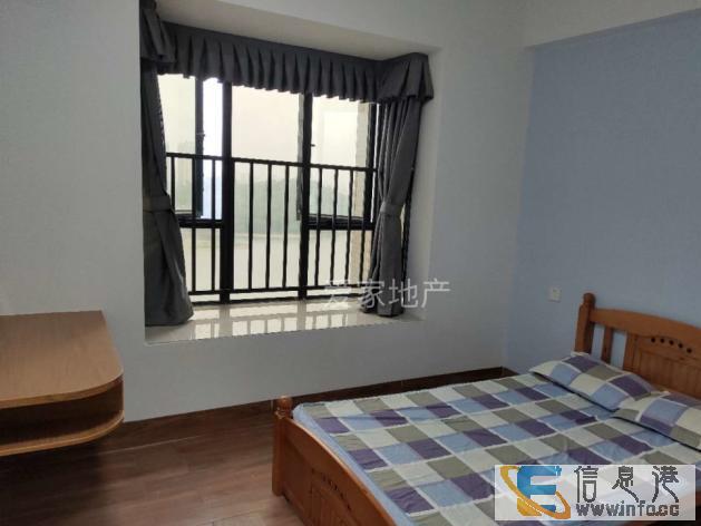 湖景四房家电齐全，即租入住，安静视野开阔