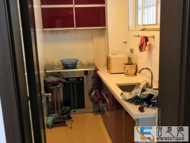 凯翔新天地，坐落在市中心，繁华地段，可住可办公