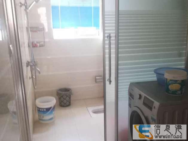 海天花园 大三居俯瞰整个河东超大阳台三台空调 只租2300元 海天花园 大三居俯瞰整个河东超大阳台三台空调 只租2300元