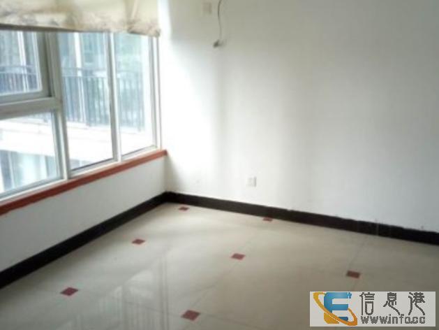 远志新外滩精装五室办公好场所带空调可做饭随时可看