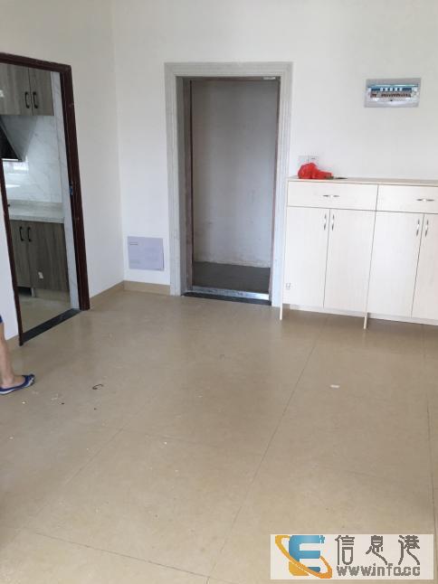 新四中旁书香名邸精装修家电齐全陪读方便租1200一月