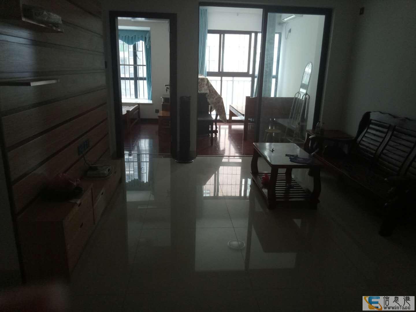 新景豪庭首次出租三房两厅2500/月精装全齐全南户型 笋新景