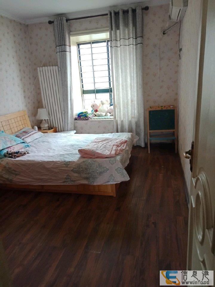 长城人家西区电梯10楼178平四房精装有证满两年108万长城