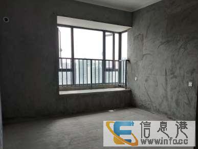 山水原著2期，四室双卫，看七星山，户型方正，只卖105万