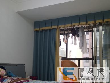 春天里二期精装三室，超大赠送保养非常好，业主因工作置换急售