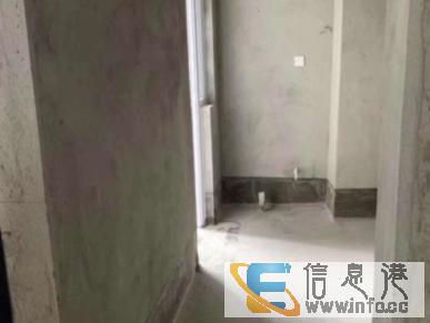 姚桥 江岸三室两厅清水房72w可议