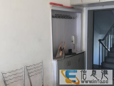 小蜜蜂特价房源16万南郡D区五楼拎包住家电齐