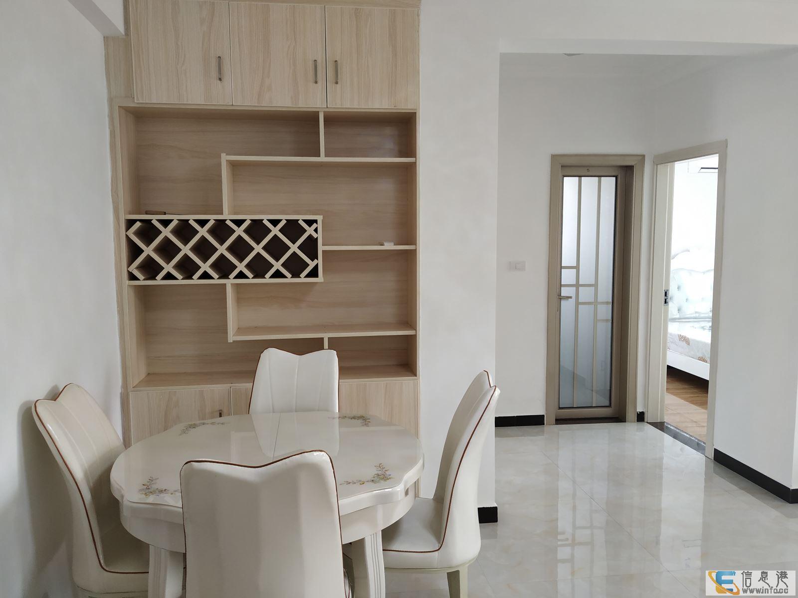 龙虎山大道鹰西月湖明珠电梯房精装三房温馨别致业主诚心出售鹰西