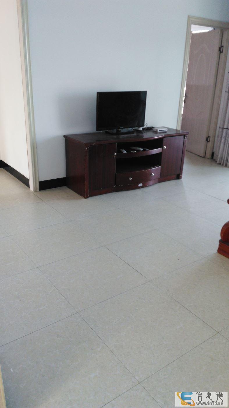 九小附近奥林山水电梯中层简单装修干净清爽看房方便奥林山水