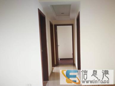 珠海金湾时代山湖海精装修舒适三房东南向价270万