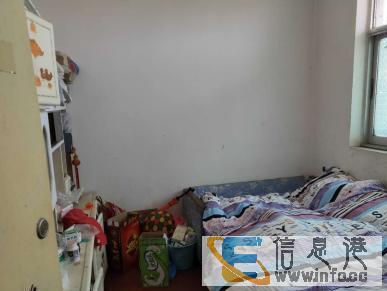 通江路单位房精装三室三小学位房方便停车可按揭