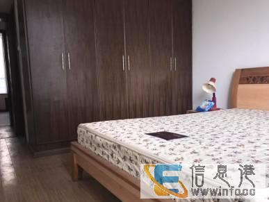 温泉旁边民族中学家属区精装大四室带碳房180平米便宜