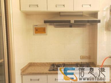 北部湾，南北通透2楼三室两厅出售带家具可按揭